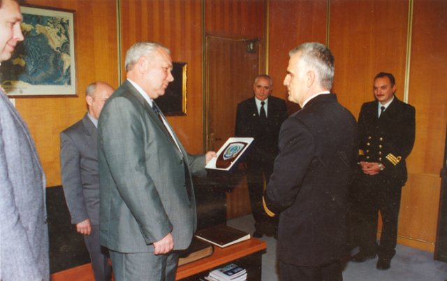 Επίσκεψη Αντιπροσωπείας Ρωσικής ΥΥ 2000